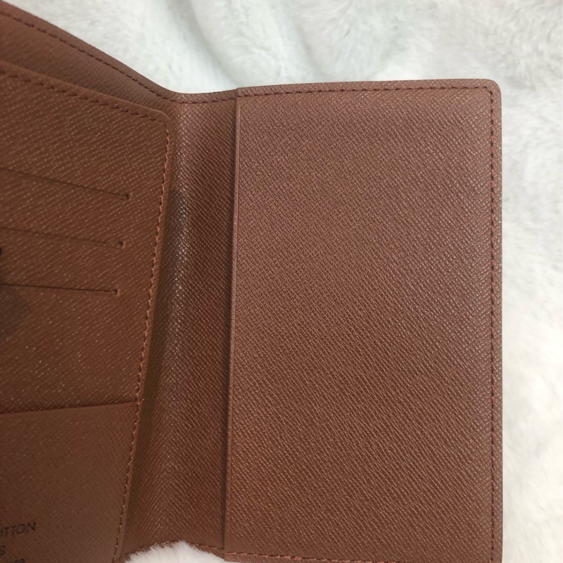 LV 老花 Passport Case XC428-9