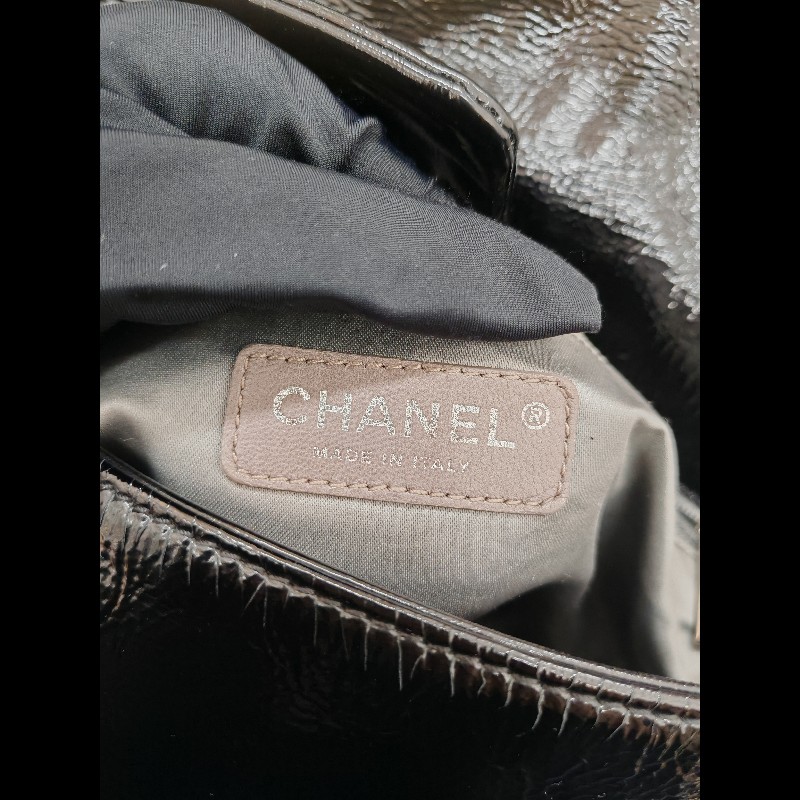 Chanel Luxe Ligne Mod Chain Flap Bag-11