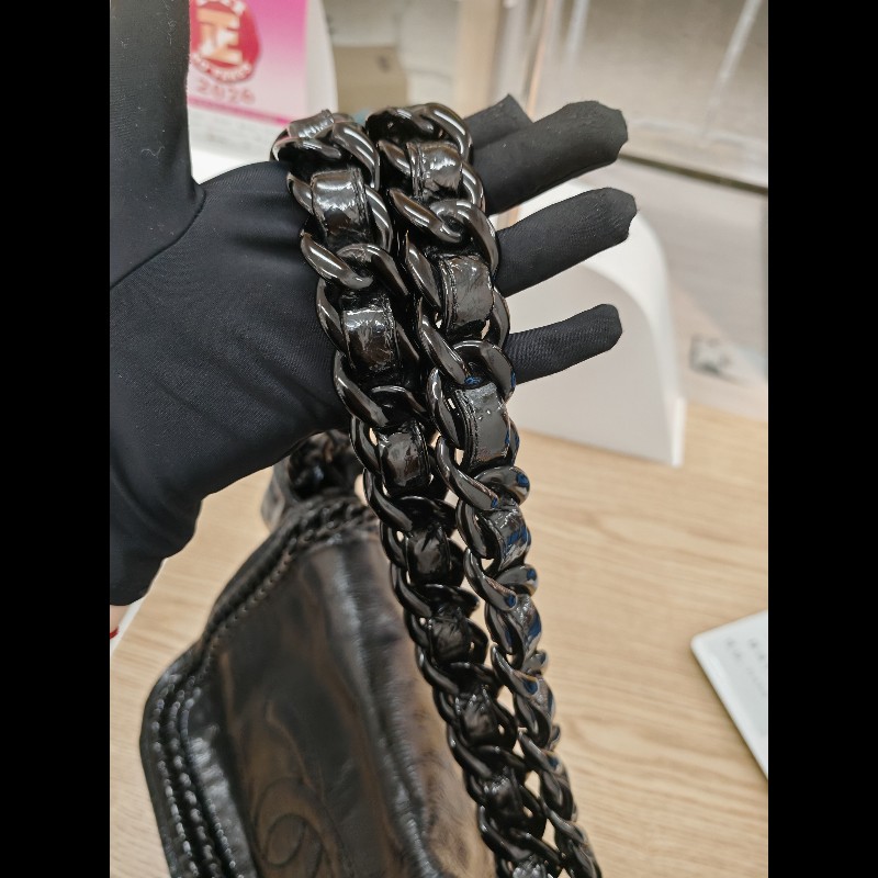 Chanel Luxe Ligne Mod Chain Flap Bag-17