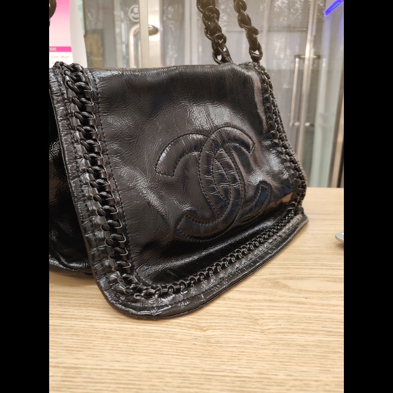 Chanel Luxe Ligne Mod Chain Flap Bag-18