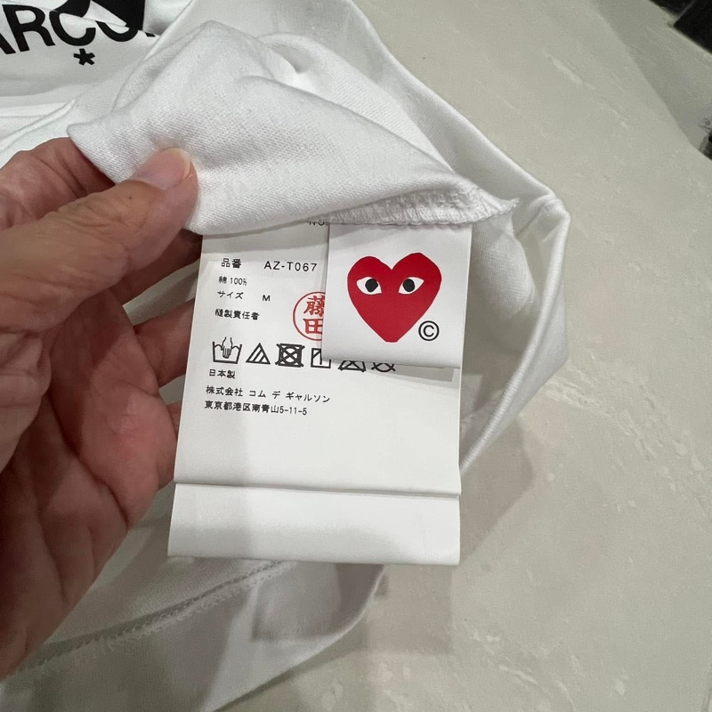 COMME des GARCONS PLAY川久保玲愛心logo短袖T恤（M號）-2