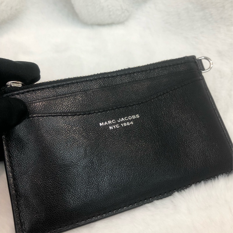 Marc Jacobs 黑色拉鏈卡包 XC430-9