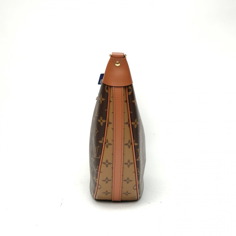 LOUIS VUITTON LoopHobo大豌豆月亮包老花PVC晶片肩背包-3