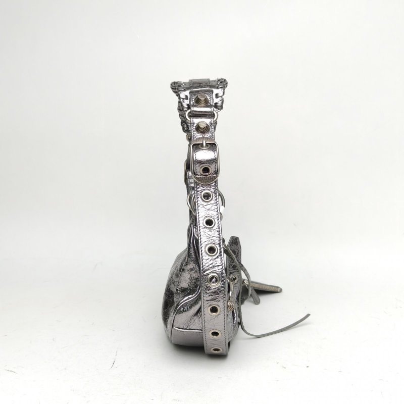 BALENCIAGA LeCagole機車月牙包xs25.9銀色羊皮肩背包-3