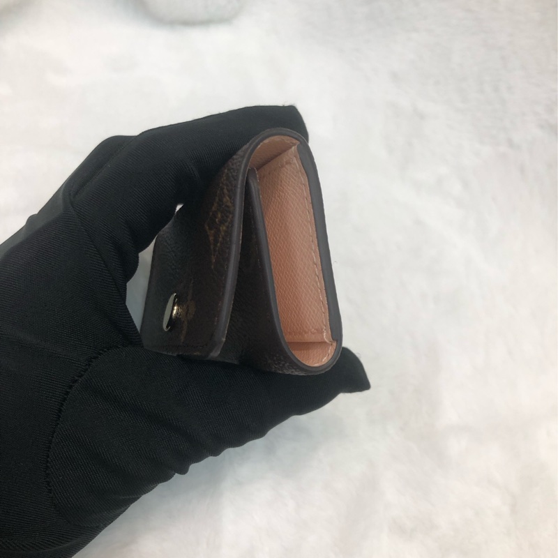 LV 老花鎖匙包 XC427-2