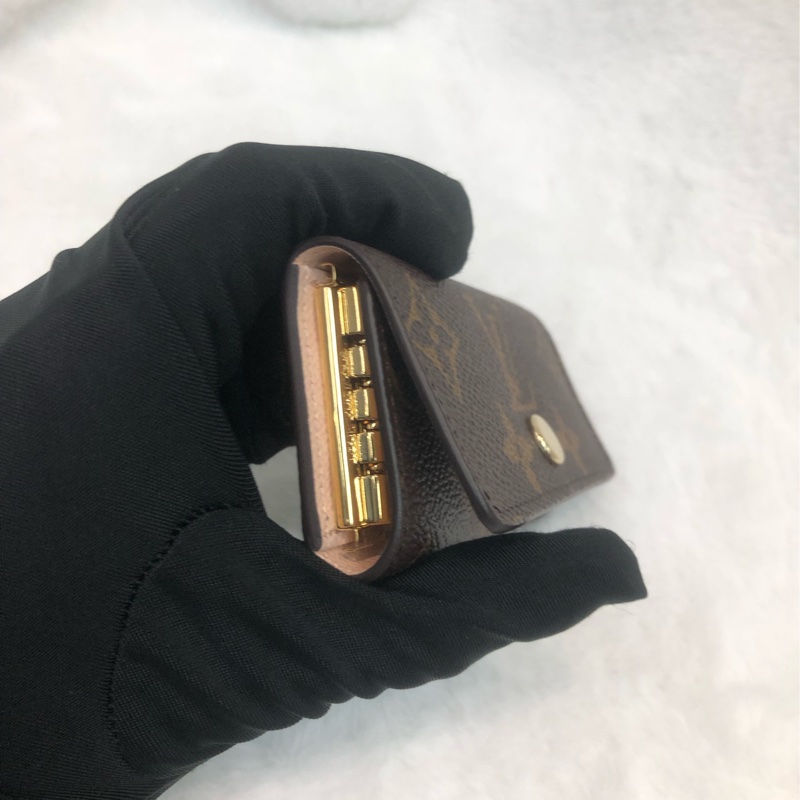 LV 老花鎖匙包 XC427-3