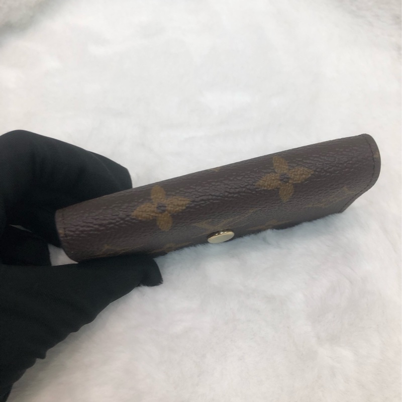 LV 老花鎖匙包 XC427-4