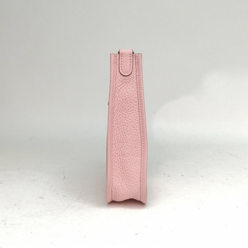 HERMES EvelyneMini16新櫻花粉TC皮W刻銀扣肩背包-1