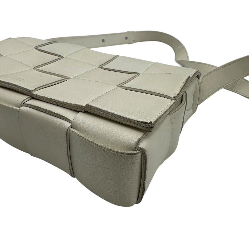 【美收精品】BOTTEGA VENETA 白色肩背包 C-344【隔月月中將轉賣至日本 上架期限30天】-6