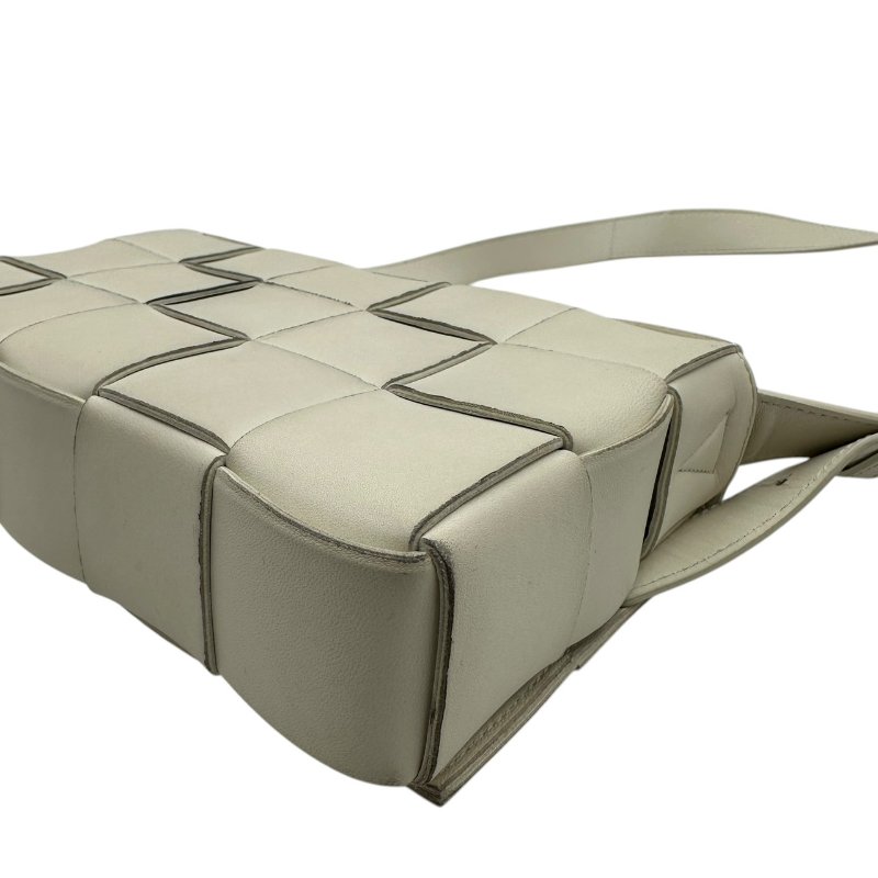 【美收精品】BOTTEGA VENETA 白色肩背包 C-344【隔月月中將轉賣至日本 上架期限30天】-8
