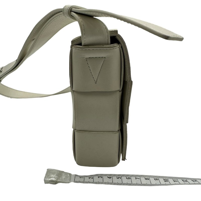 【美收精品】BOTTEGA VENETA 白色肩背包 C-344【隔月月中將轉賣至日本 上架期限30天】-13