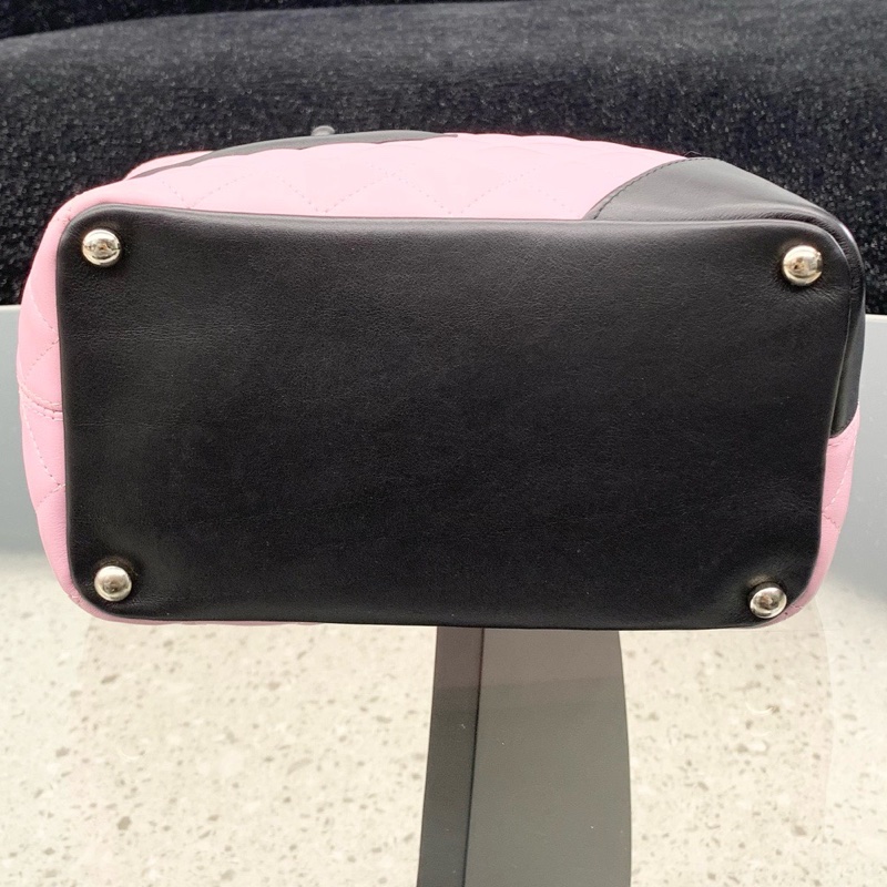 Chanel香奈兒blankpink粉色康鵬小號牛皮銀扣手提包 尺寸：25*20 年份：09開。-7