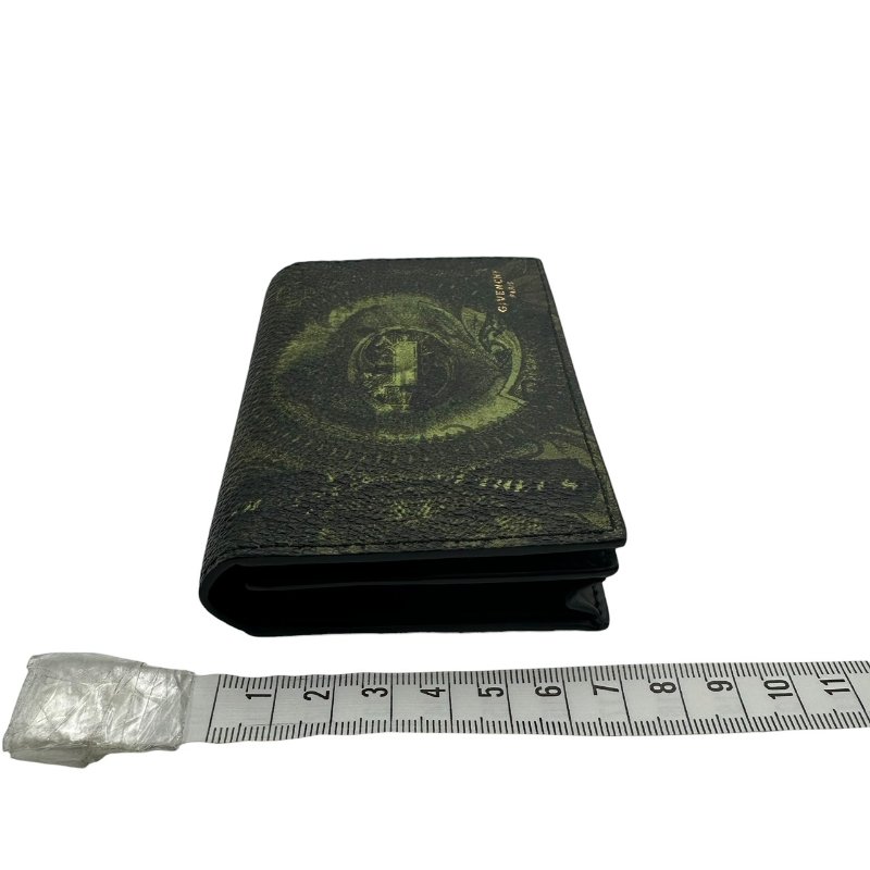 【美收精品】GIVENCHY 短夾 C-346【隔月月中將轉賣至日本 上架期限30天】-6