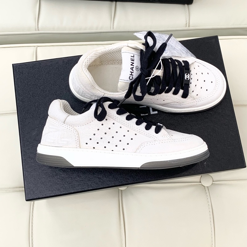 Chanel香奈兒黑白熊貓麂皮低幫板鞋  尺寸：35.5碼配件：塵袋.-1