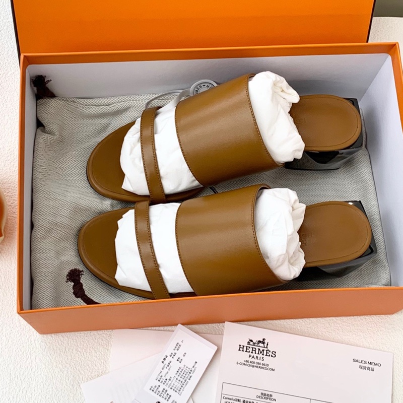 閒置新 未使用Hermès愛馬仕Cornelia 鎏金米色牛皮 粗跟涼拖鞋 尺碼：37碼 跟高：6cm 配件合格證.塵袋.盒子。-2
