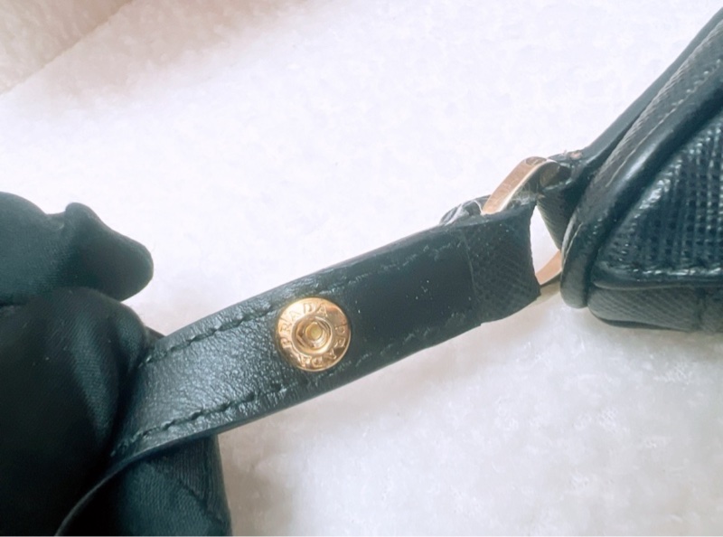 Prada 黑色兩用腋下/斜挎包-15