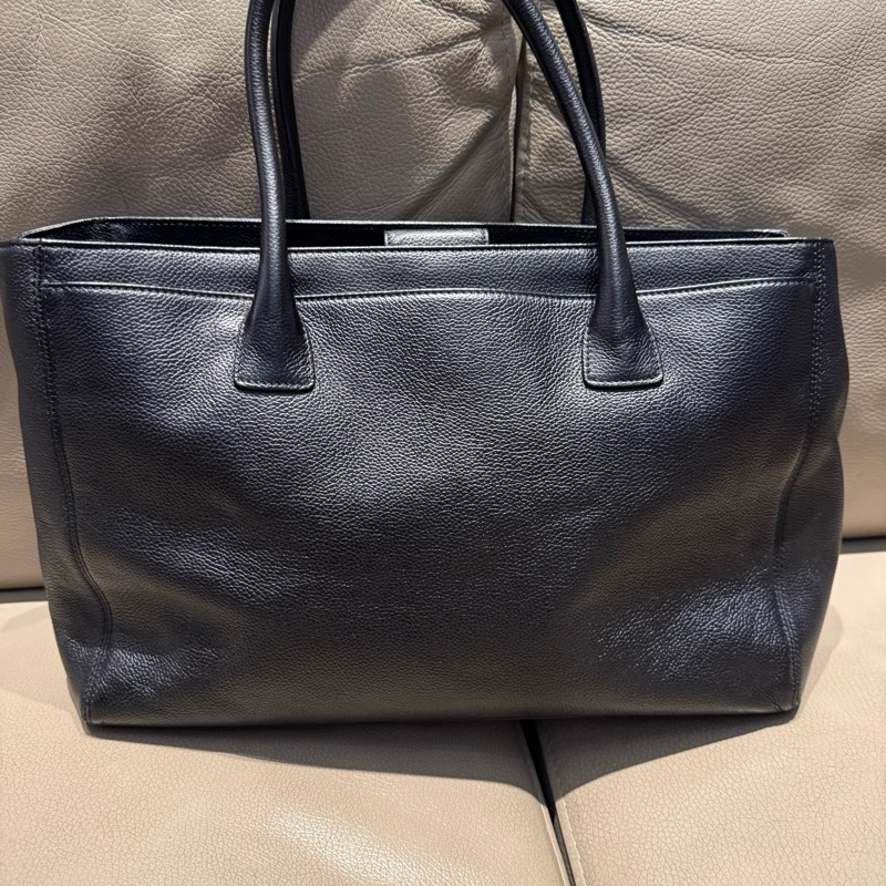 Chanel cerf 黑金中號-16