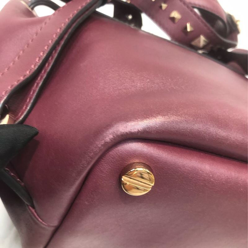 Valentino 棗紅和釘背包 XC393-13