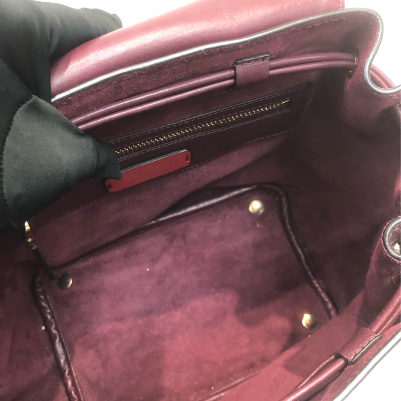 Valentino 棗紅和釘背包 XC393-15