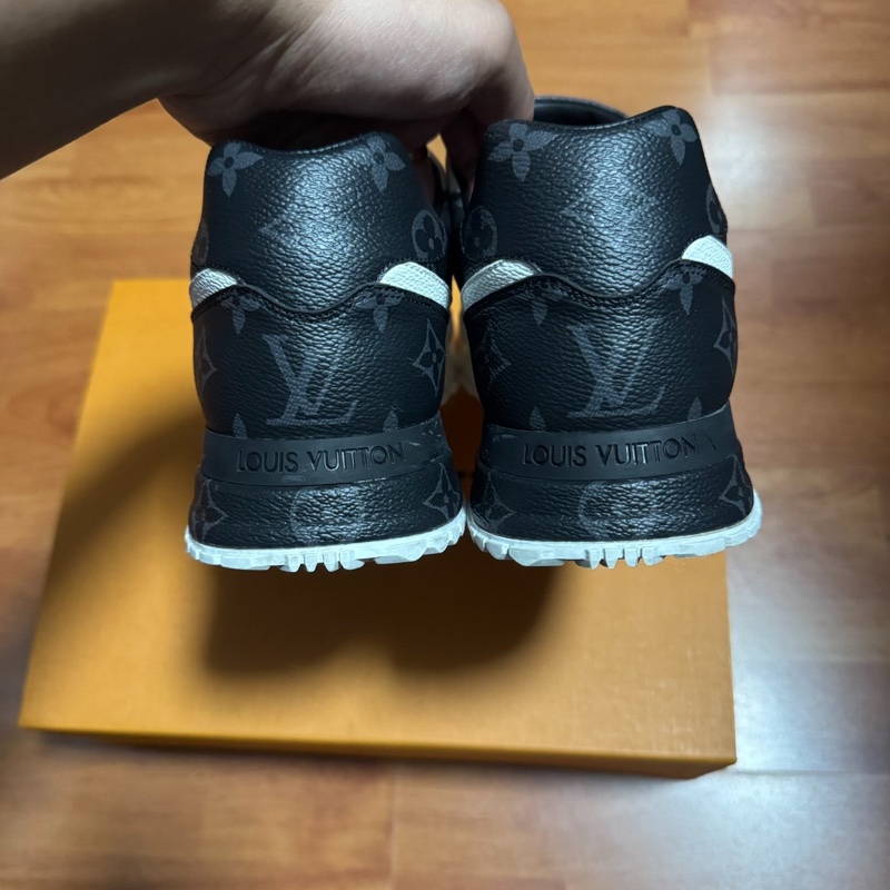 Lv Run Away壓印運動鞋 路易威登厚底休閒鞋 白灰 42碼-4