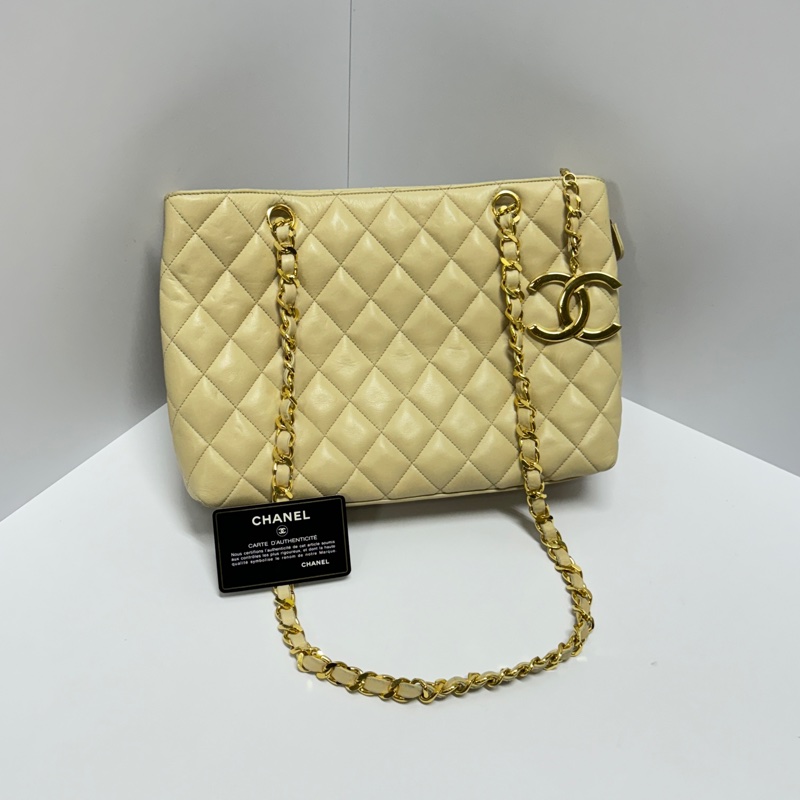 【超級新！】 Chanel 澎彈羊皮 軟嫩Q彈 肩背包 （專櫃22.7萬）-2