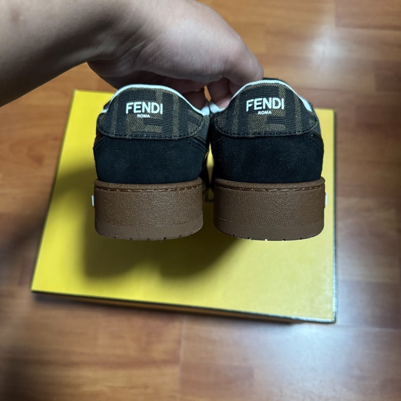 FENDI芬迪印花休閒鞋 牛皮 低幫板鞋 女款 黑色 35.5碼-3