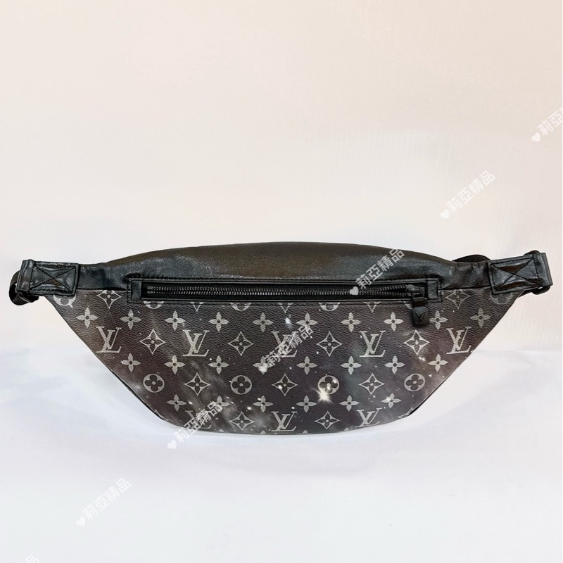 莉亞精品♡ LV 星空腰包 二手-2
