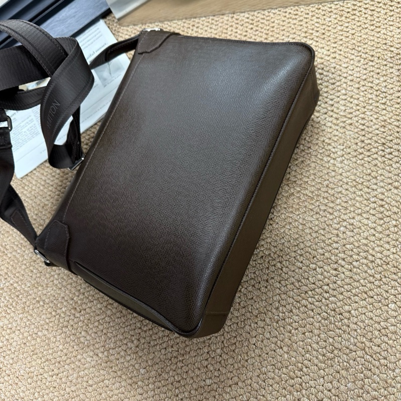 Louis Vuitton 路易威登 男士包 棕色全皮郵差斜挎  🈚附件-5