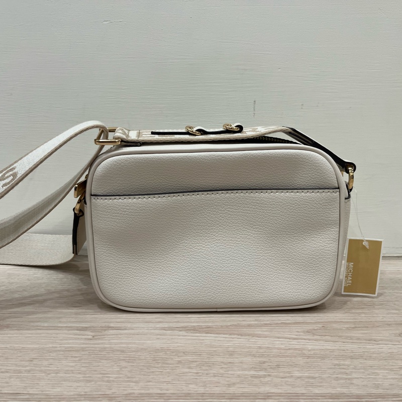 Michael Kors 雙口袋拉鏈斜背相機包 白色-6