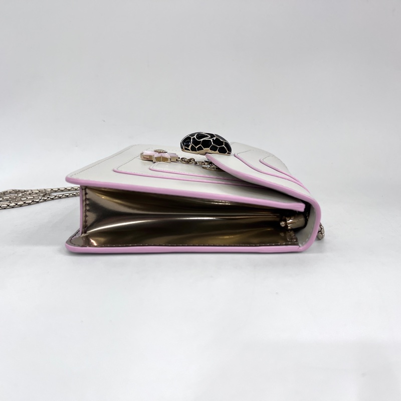 Bvlgari米白金屬色粉邊牛皮黑粉琺瑯星吊飾鏈帶肩斜背包-3