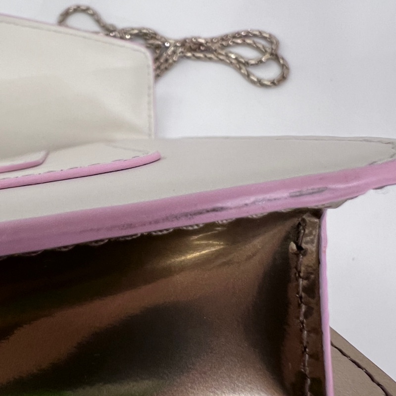 Bvlgari米白金屬色粉邊牛皮黑粉琺瑯星吊飾鏈帶肩斜背包-20