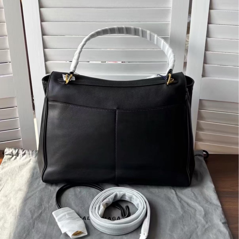 Balenciaga rodeo中號 9新配件塵袋-1