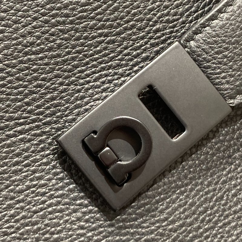 SALVATORE FERRAGAMO 菲拉格慕 牛皮 手提袋 側背 黑色-12