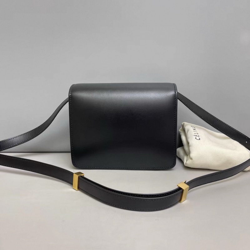 Celine賽琳 Classic Box小號黑金全皮豆腐包-1