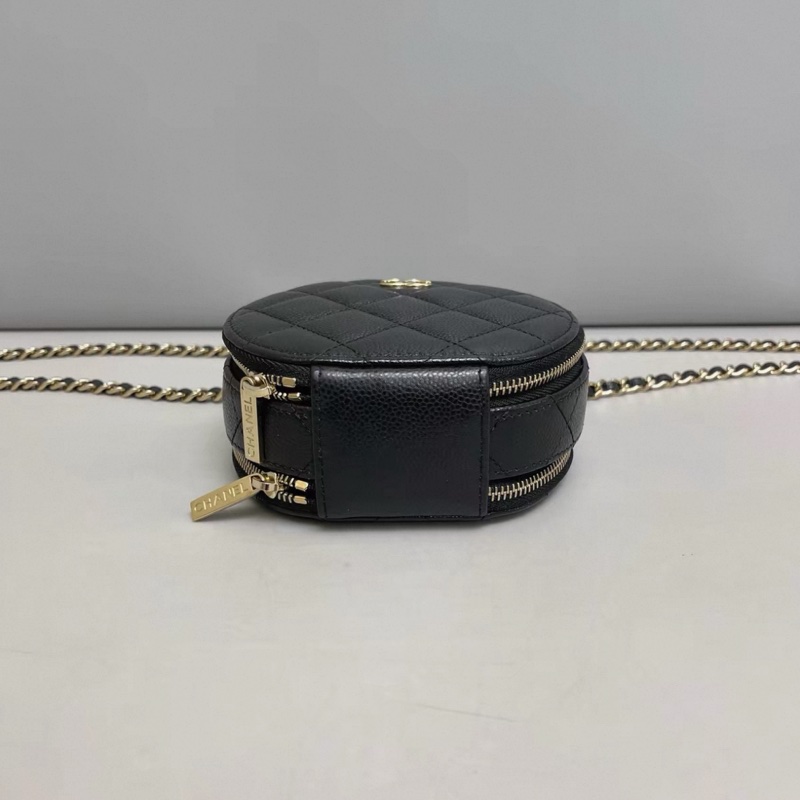 Chanel香奈兒 黑金牛皮荔枝紋手柄圓餅包-2