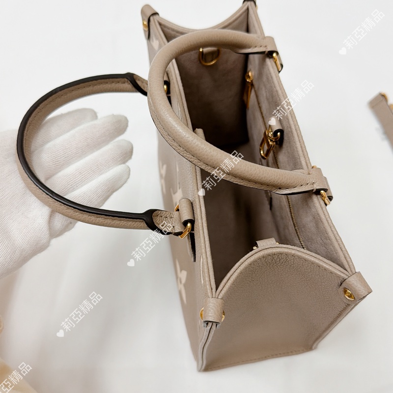 莉亞精品♡Lv On-The-Go pm大象灰 未使用美包-11