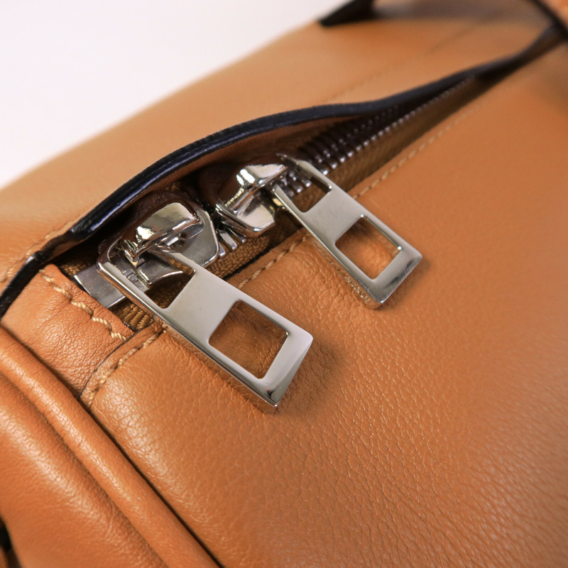 LOEWE 牛皮皮革2 Way Shoulder Bag手挽肩背兩用袋-6