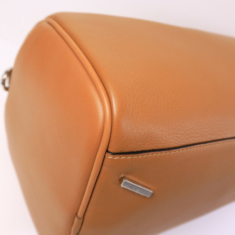 LOEWE 牛皮皮革2 Way Shoulder Bag手挽肩背兩用袋-11