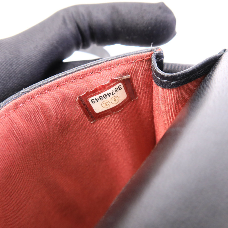 CHANEL 羊皮皮革Chanel 19 Phone Bag鏈帶手挽肩背兩用袋-6