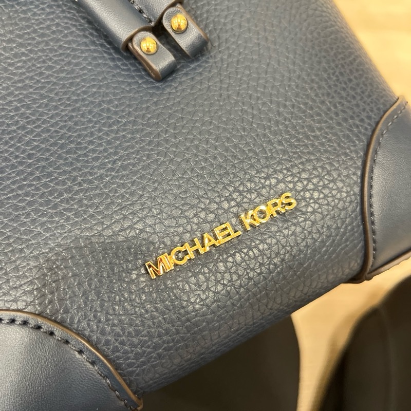 MICHAEL KORS MERCER 牛皮手提/斜背水桶包-小/藍-2