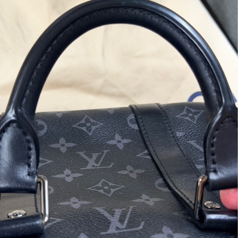 Louis Vuitton LV 黑武士 Keepall35-11