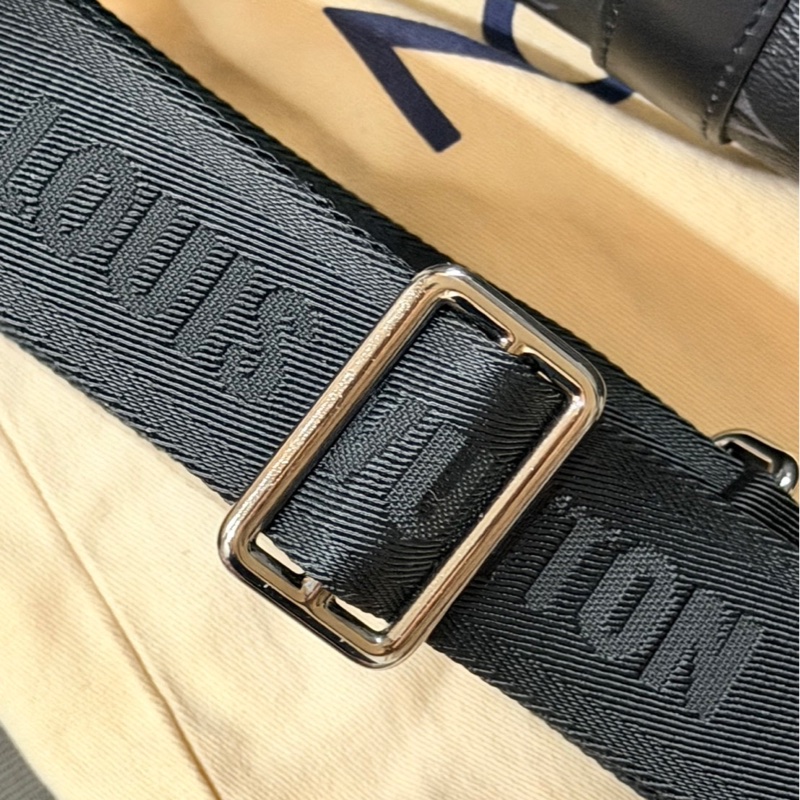 Louis Vuitton LV 黑武士 Keepall35-14