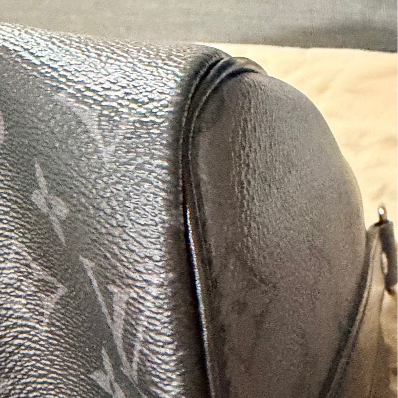 Louis Vuitton LV 黑武士 Keepall35-23