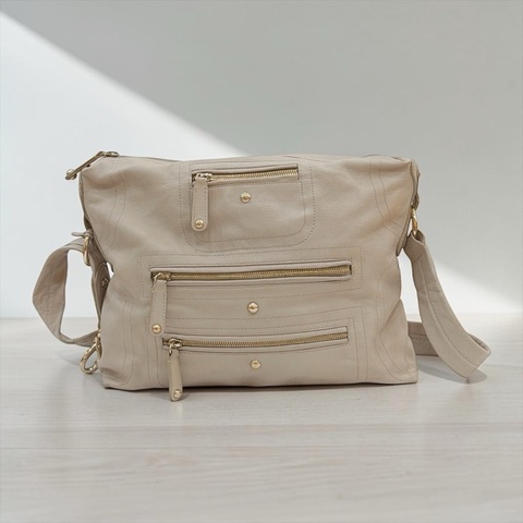 莉亞精品♡ Tod’s 奶灰多層拉鏈包 二手美包