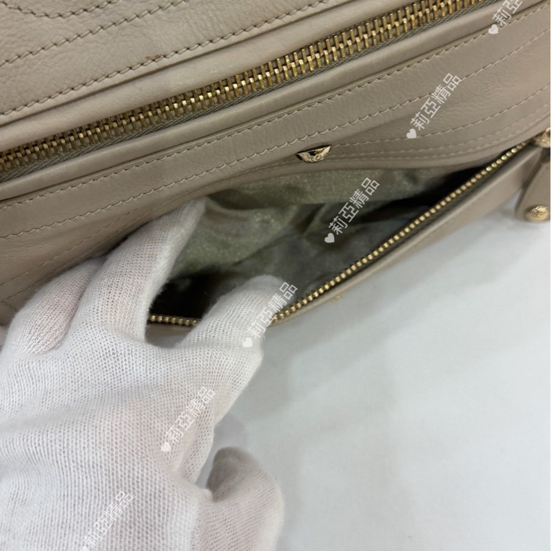 莉亞精品♡ Tod’s 奶灰多層拉鏈包 二手美包-13