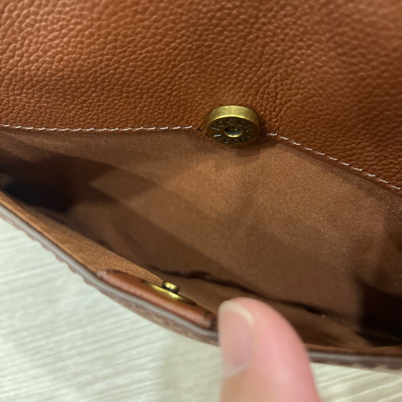 Fossil Kiera Small Crossbody 真皮斜背包-12