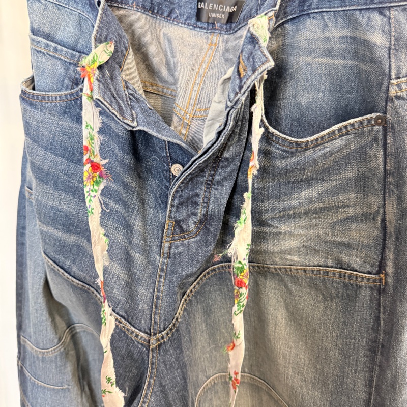 Balenciaga✨ 2026櫃上款5萬多 MEN'S BAGGY PANTS IN LIGHT BLUE #XS-8