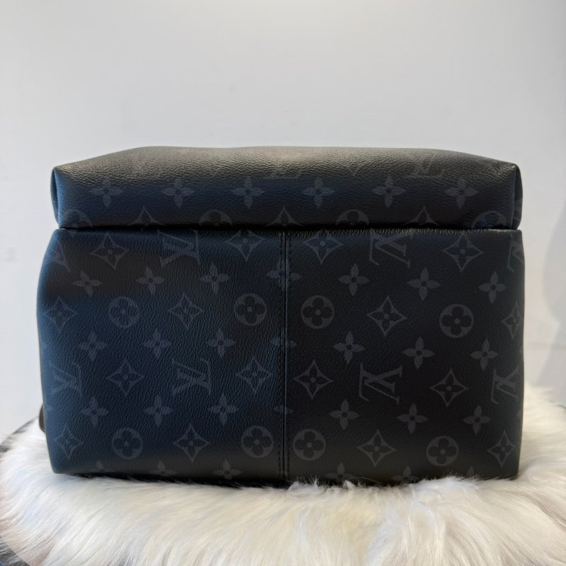 LV Discovery PM老花後背包-4