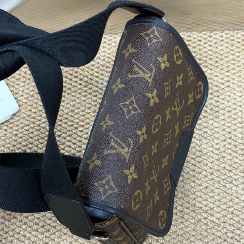 路易威登/Louis Vuitton  經典老花翻蓋郵差斜挎  男女適用 09年編碼-2