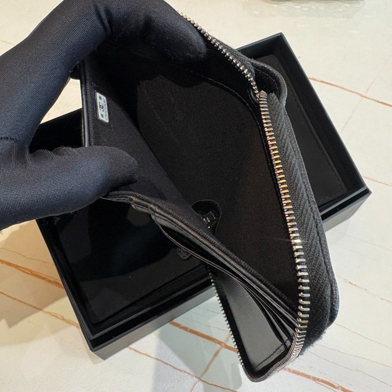 *SHIHNA名牌精品* CHANEL 黑銀 荔枝雙C星星水鑽 拉鏈錢包-5